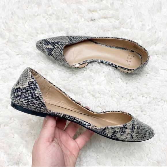 a new day Shoes - A New Day | Snakeskin Pointed Toe Ballet Flats